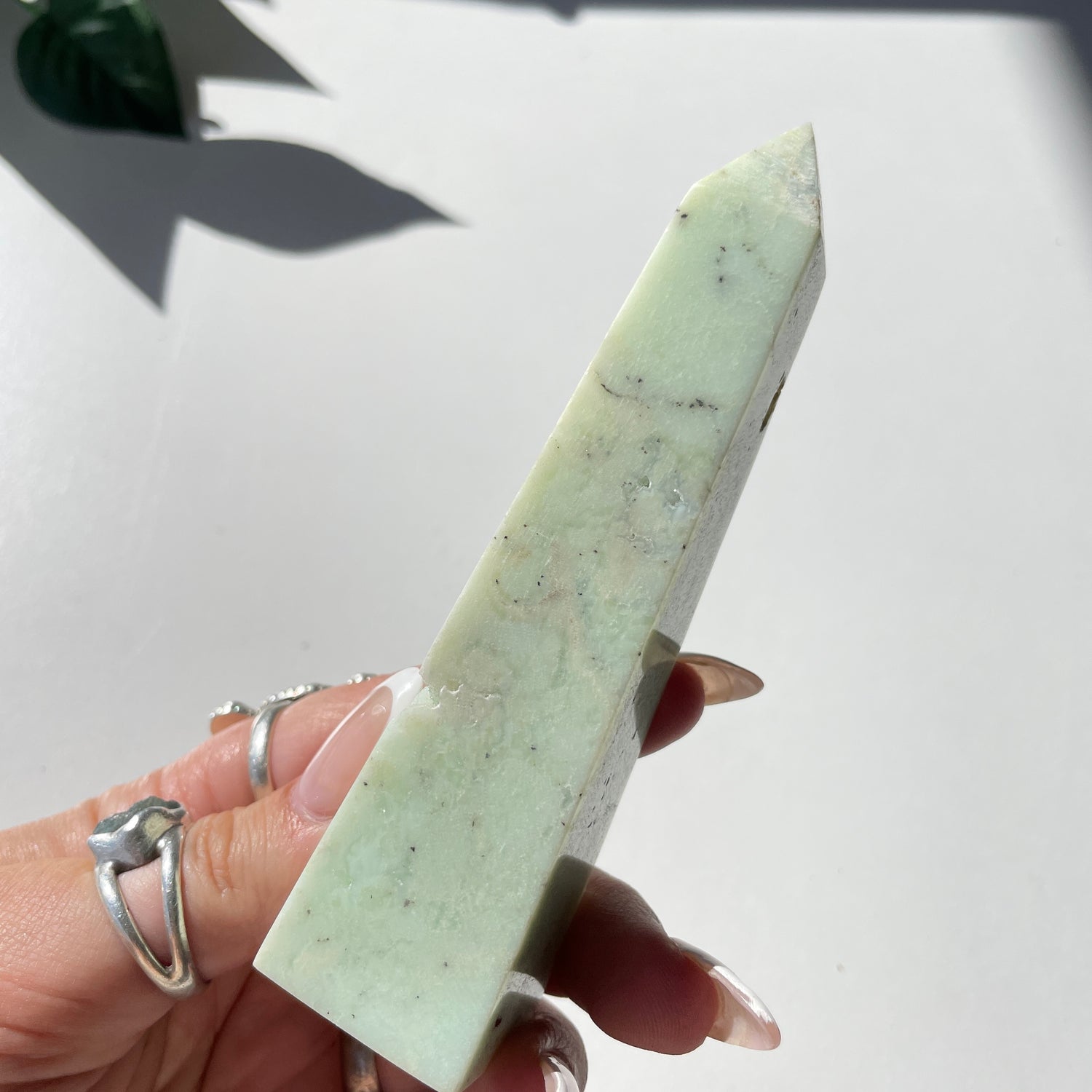 Chrysoprase Obelisk 11.9cm 03