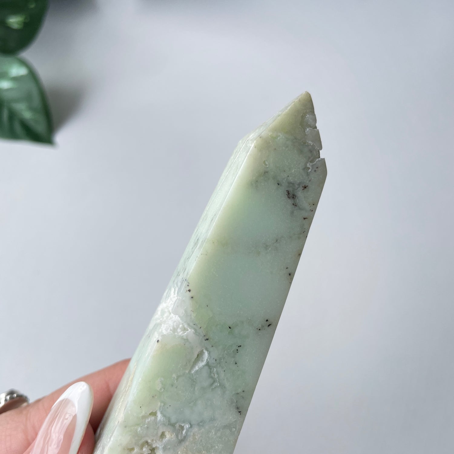 Chrysoprase Obelisk 11.7cm