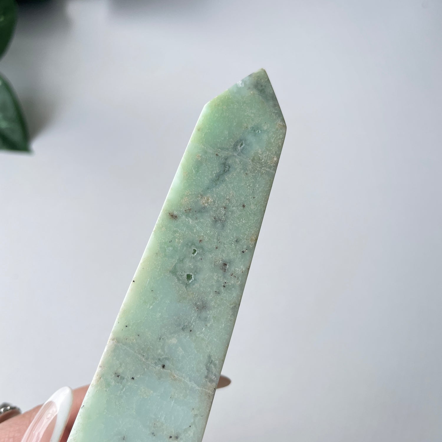 Chrysoprase Obelisk 12.1cm