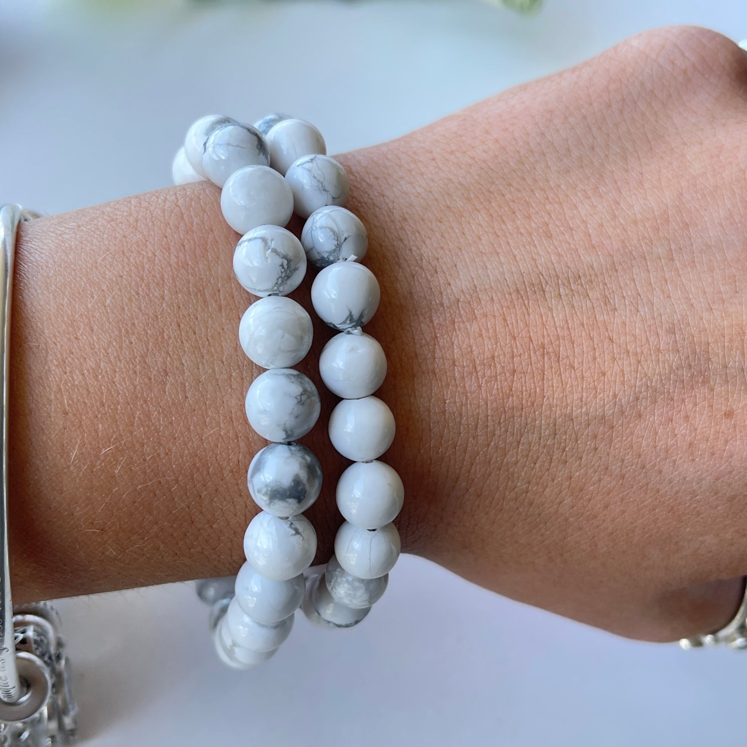White Howlite Beaded Bracelet