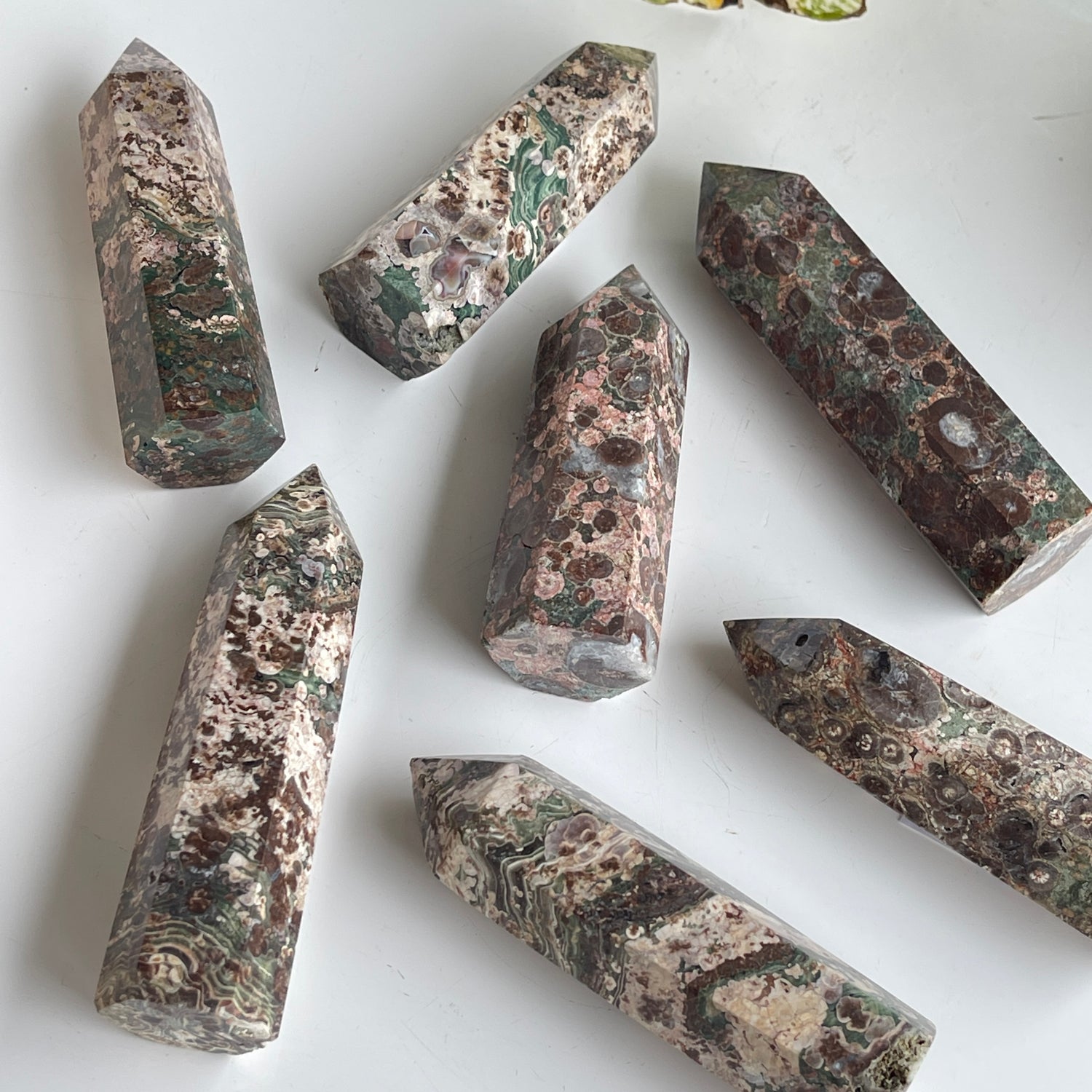 Rhyolite Flower & Green Jasper Generator