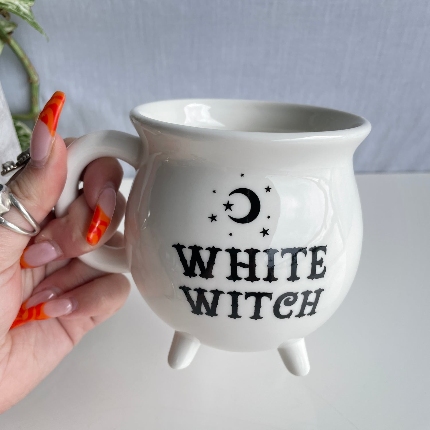 White Witch Cauldron Mug MUGWITWH