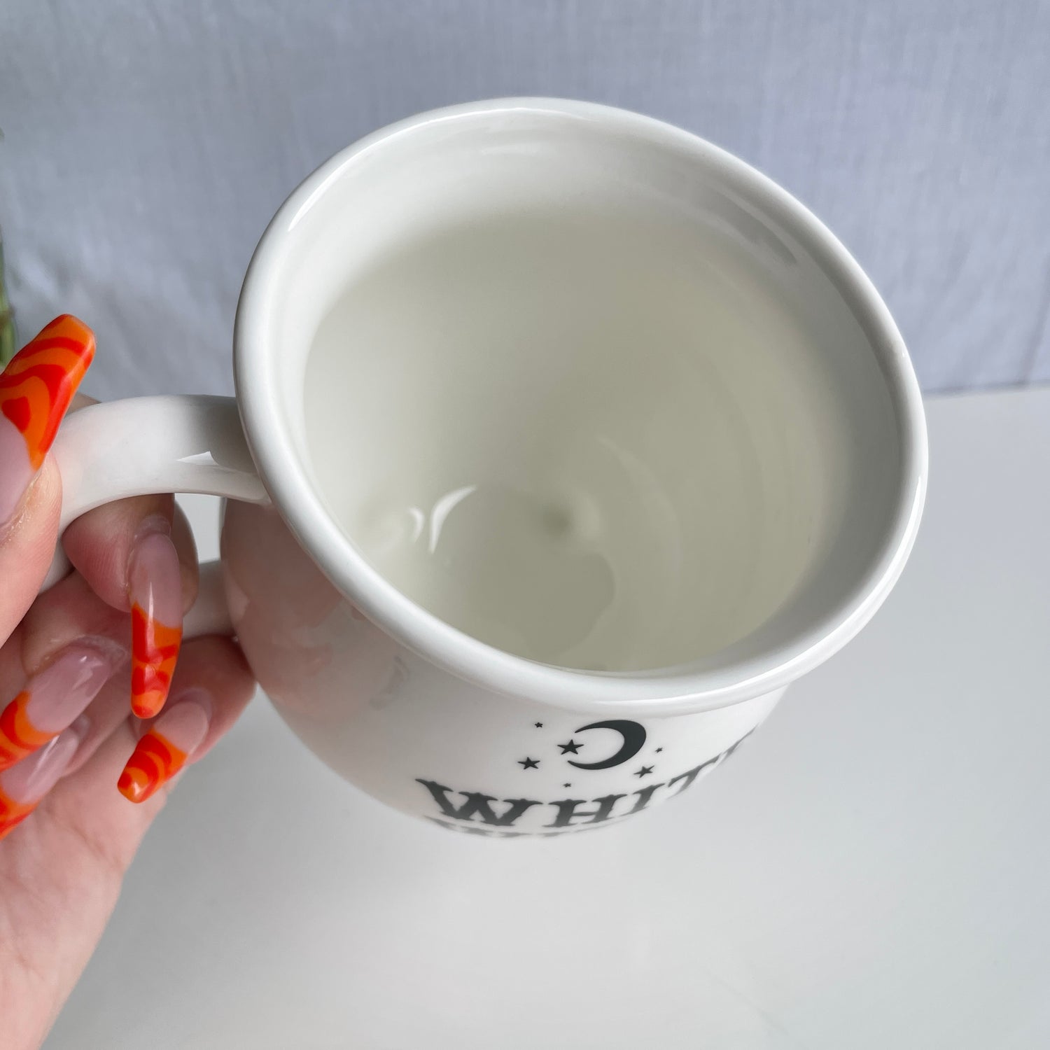 White Witch Cauldron Mug MUGWITWH