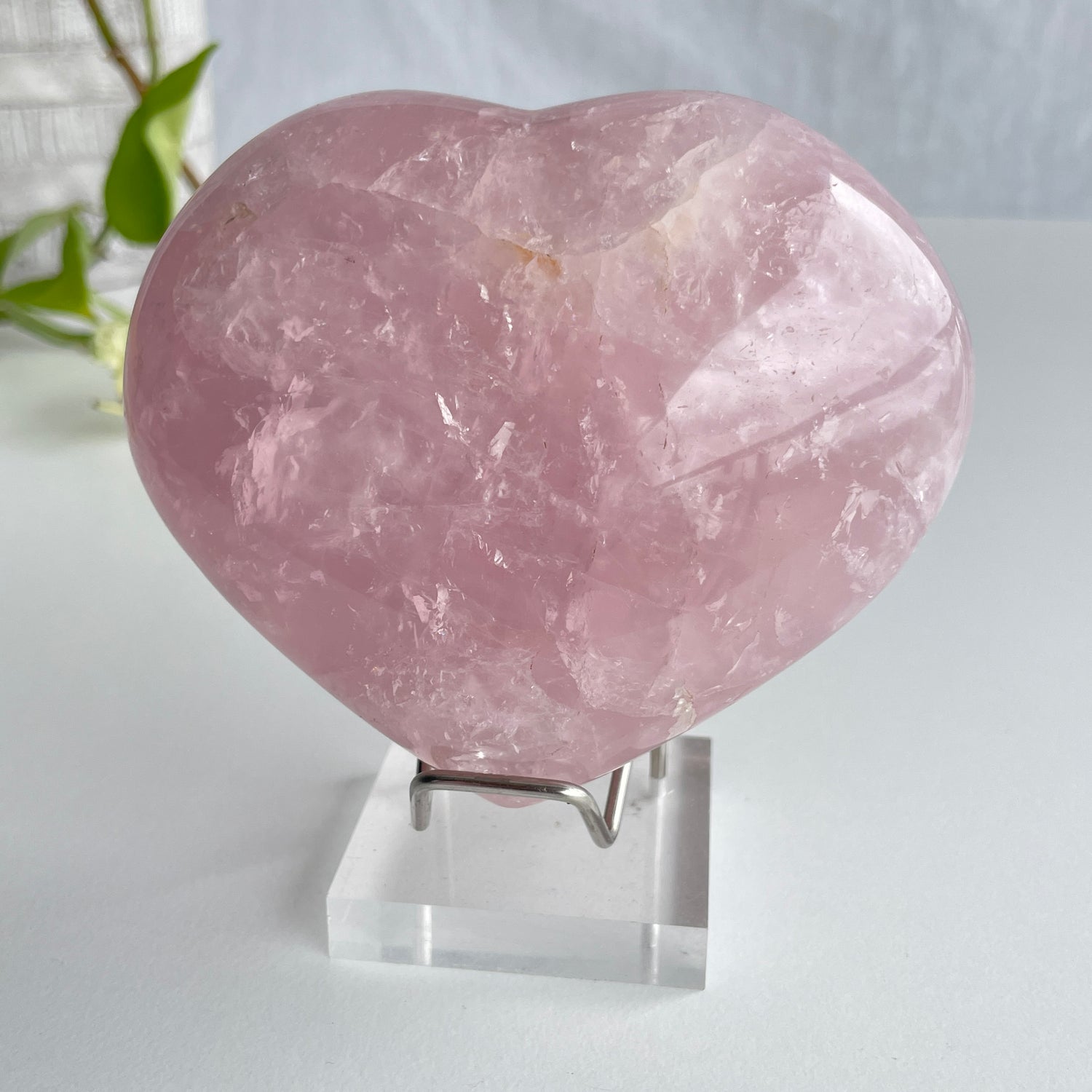 Rose Quartz Heart 668g