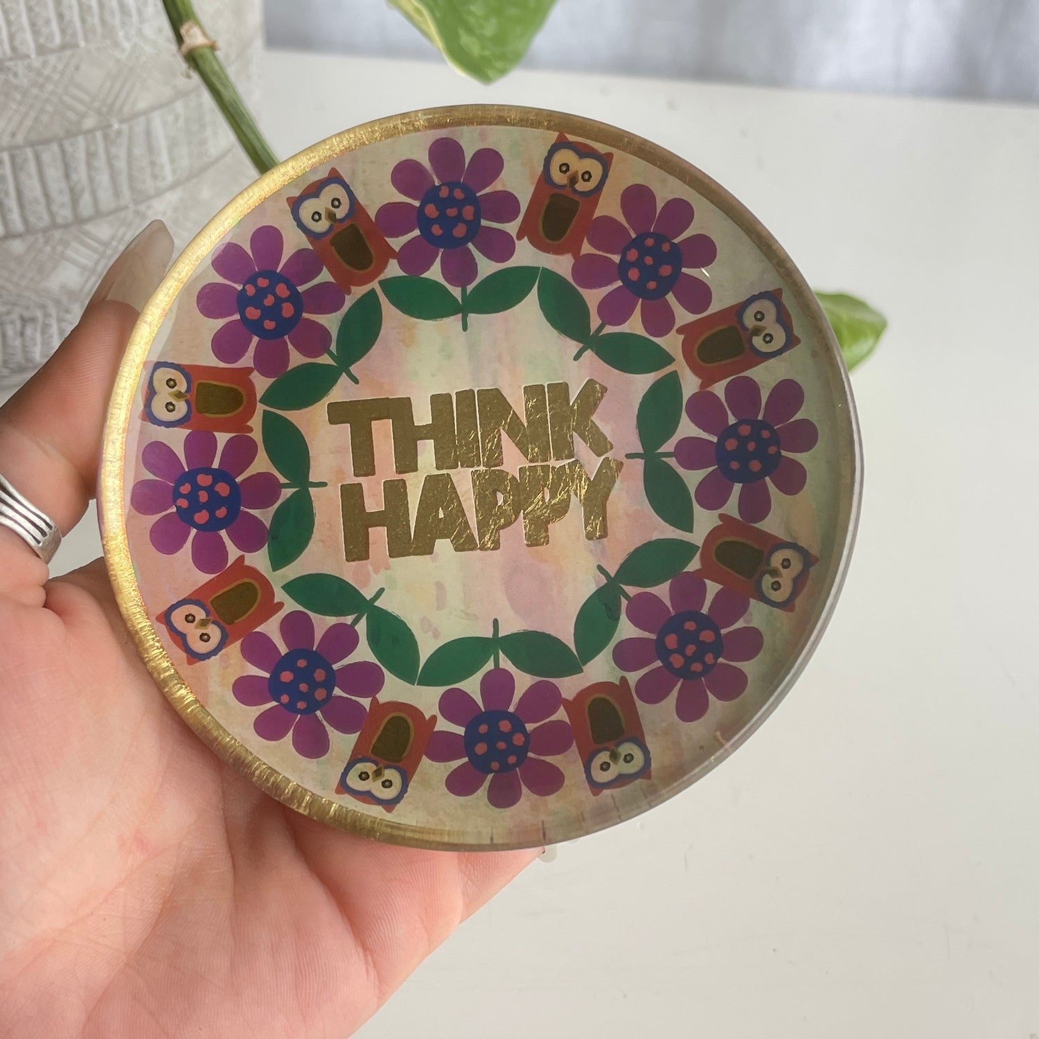 Think Happy Trinket GLST046